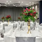 克拉科夫机场希尔顿花园酒店