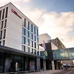 Hilton Garden Airport Szálloda Krakkó
