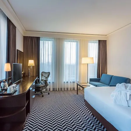 Hilton Garden Airport 4* Krakau