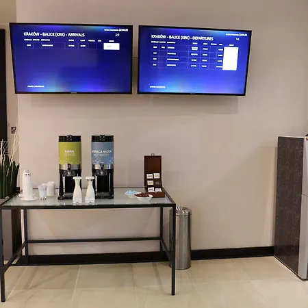 Hilton Garden Airport Hotel