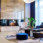 Hilton Garden Airport Hotel