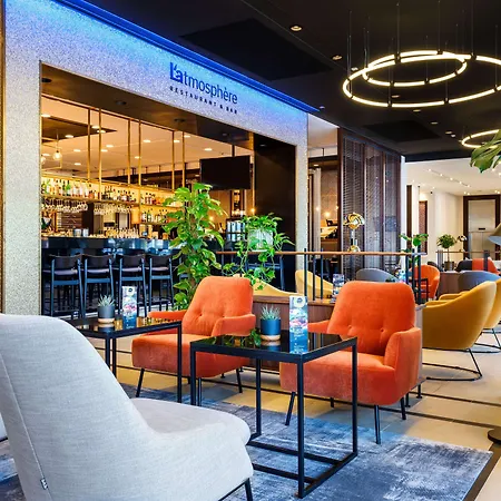 Hilton Garden Airport 4* Краків