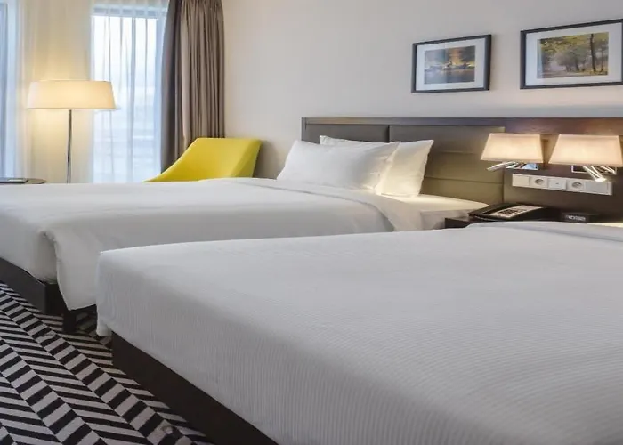 Hilton Garden Airport Hotel