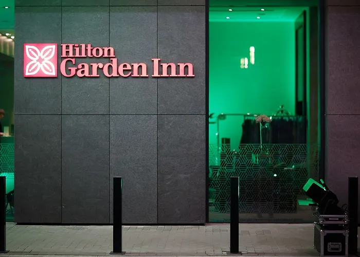 Hotel Hilton Garden Airport