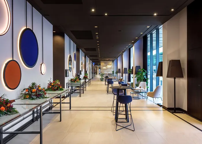 Hotel Hilton Garden Airport