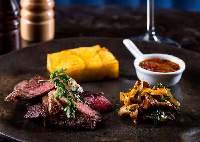 Hilton Garden Airport